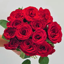 Load image into Gallery viewer, Flowers Bunch of Red Roses - mabrook.me
