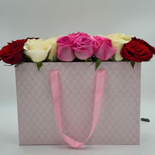 Load image into Gallery viewer, Flowers Bag of Roses - mabrook.me
