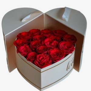 Flowers Red Roses in a Heart Gift Box - mabrook.me