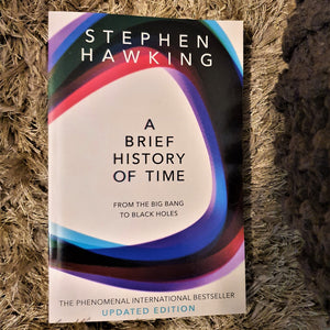Book A Brief History of Time by Stephen Hawking (Updated Version) - mabrook.me