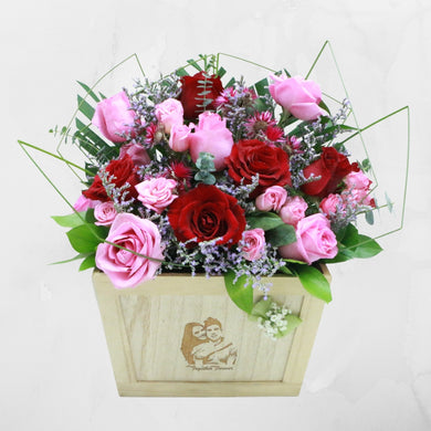 Flowers Etched in Wood - Personalized Wooden Engraved Roses Arrangement - mabrook.me