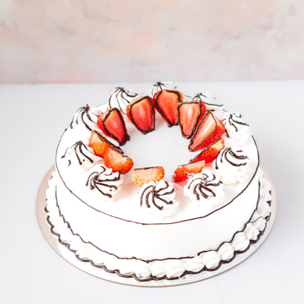  Cartoon Cake with Strawberries