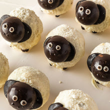 Load image into Gallery viewer, Candy &amp; Chocolate Eid Special Cake pops - mabrook.me
