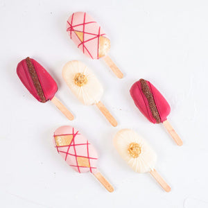 Cakes & Dessert Bars Pink and White Chocolate Cakesicles - mabrook.me