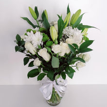 Load image into Gallery viewer, Flowers Elegant White - Flower Arrangement - mabrook.me
