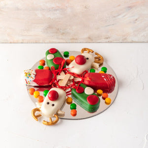 Candy & Chocolate Christmas Theme Cakesicles - mabrook.me