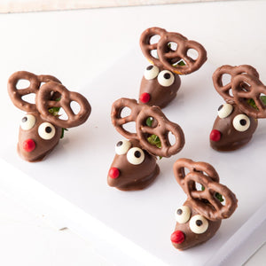 Candied & Chocolate Covered Fruit Chocolate Strawberry Reindeer - mabrook.me