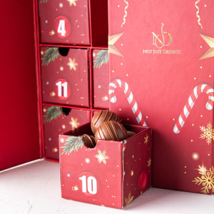 Candy & Chocolate Chocolate Advent Calendar - mabrook.me