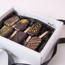 Load image into Gallery viewer, Chocolates Dark Chocolate Cakesicles - mabrook.me
