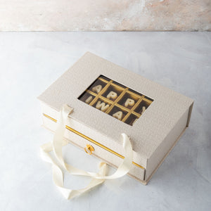 Sweets Happy Diwali Gift Box - mabrook.me