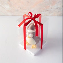 Load image into Gallery viewer, Chocolates Edible Christmas Penguin - mabrook.me
